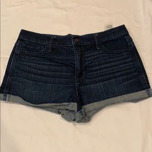 Hollister dark jean shorts. Rolled cuff. Sz11/W30